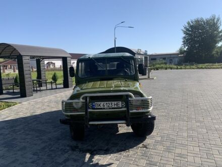 Зелений УАЗ 31512, об'ємом двигуна 2.4 л та пробігом 70 тис. км за 2000 $, фото 1 на Automoto.ua