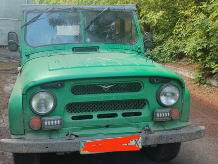 УАЗ 31512 1988 в Сумах на Automoto.ua Зеленый УАЗ 31512, объемом двигателя 0 л и пробегом 227 тыс. км за 2708 $, фото 1 на Automoto.ua