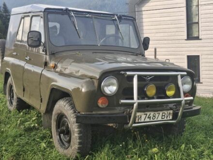 УАЗ 31512 1989 у Верховине на Automoto.ua Зелений УАЗ 31512, об'ємом двигуна 2.4 л та пробігом 40 тис. км за 2300 $, фото 1 на Automoto.ua