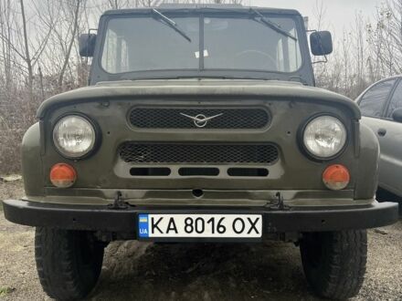 Зеленый УАЗ 31512, объемом двигателя 2.4 л и пробегом 150 тыс. км за 2200 $, фото 1 на Automoto.ua