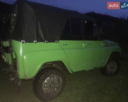 Зеленый УАЗ 31512, объемом двигателя 2.4 л и пробегом 300 тыс. км за 3000 $, фото 1 на Automoto.ua