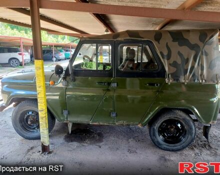 Зеленый УАЗ 31512, объемом двигателя 2.4 л и пробегом 23 тыс. км за 1700 $, фото 1 на Automoto.ua