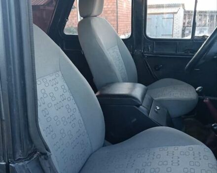 Черный УАЗ 31519, объемом двигателя 2.89 л и пробегом 140 тыс. км за 2600 $, фото 1 на Automoto.ua