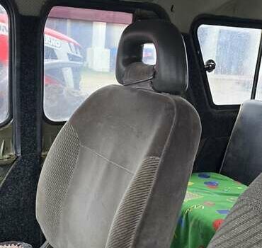 УАЗ 315195, объемом двигателя 2.7 л и пробегом 55 тыс. км за 5500 $, фото 4 на Automoto.ua