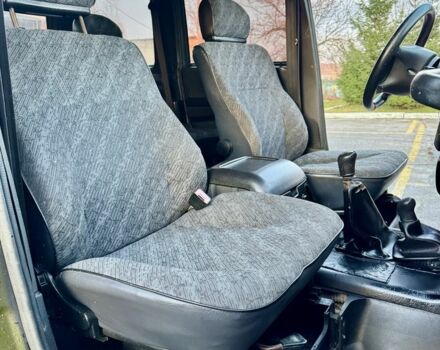 Зелений УАЗ 3160, об'ємом двигуна 2.7 л та пробігом 200 тис. км за 4800 $, фото 13 на Automoto.ua