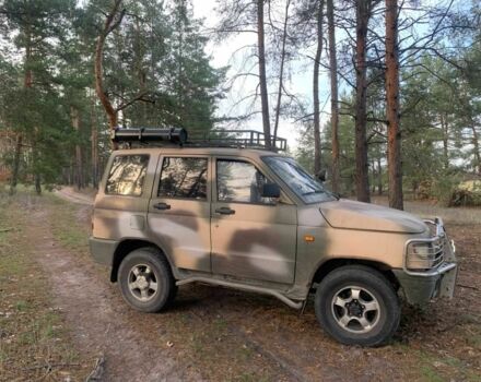 Зеленый УАЗ 3160, объемом двигателя 2.7 л и пробегом 90 тыс. км за 2700 $, фото 2 на Automoto.ua