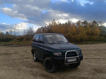 УАЗ 3160 2004 в Долине на Automoto.ua Зеленый УАЗ 3160, объемом двигателя 2.7 л и пробегом 250 тыс. км за 3700 $, фото 1 на Automoto.ua