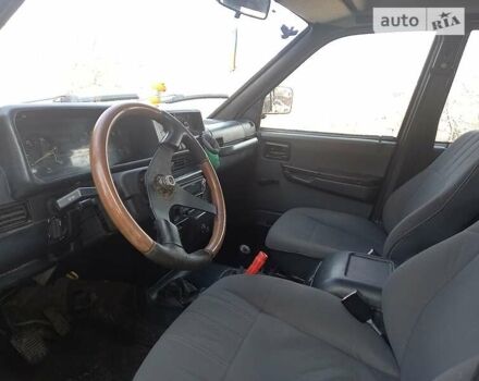 УАЗ 3160 Симбир, объемом двигателя 2.9 л и пробегом 200 тыс. км за 2700 $, фото 10 на Automoto.ua