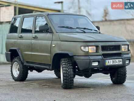 Зелений УАЗ 3160 Симбир, об'ємом двигуна 2.5 л та пробігом 200 тис. км за 4800 $, фото 1 на Automoto.ua