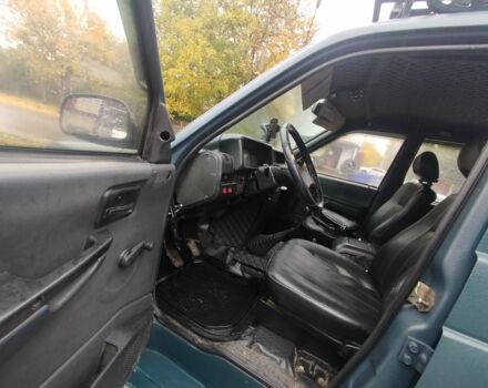 УАЗ 3162 Сімбир 2004 у Первомайськ на Automoto.ua Синій УАЗ 3162 Сімбир, об'ємом двигуна 2.7 л та пробігом 220 тис. км за 5000 $, фото 14 на Automoto.ua