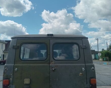 Зеленый УАЗ 3162 Симбир, объемом двигателя 0 л и пробегом 100 тыс. км за 967 $, фото 3 на Automoto.ua