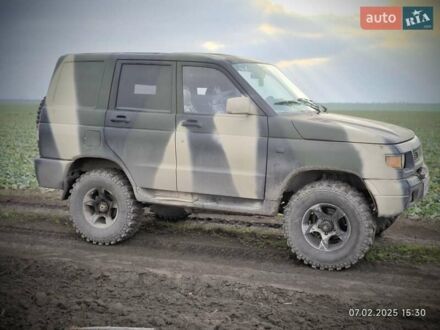 УАЗ 3162 Симбир 2004 в Одессе на Automoto.ua Зеленый УАЗ 3162 Симбир, объемом двигателя 2.69 л и пробегом 205 тыс. км за 4000 $, фото 1 на Automoto.ua