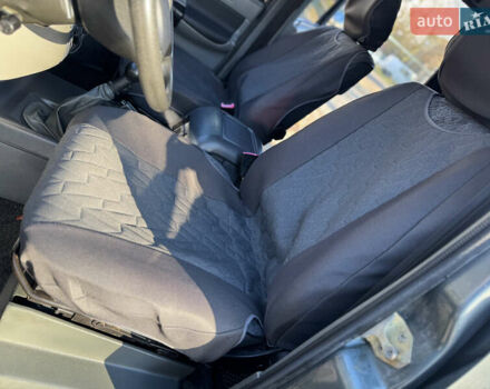 Сірий УАЗ 3163, об'ємом двигуна 2.7 л та пробігом 75 тис. км за 6299 $, фото 25 на Automoto.ua