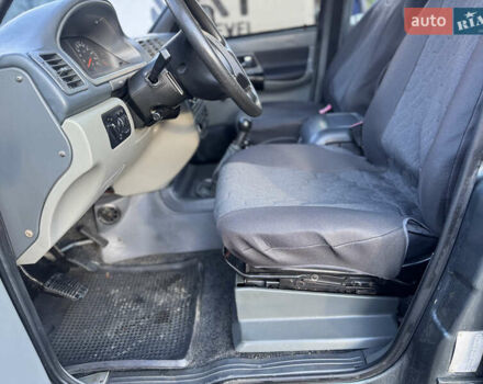 Сірий УАЗ 3163, об'ємом двигуна 2.7 л та пробігом 75 тис. км за 6299 $, фото 19 на Automoto.ua