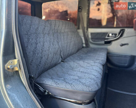 Сірий УАЗ 3163, об'ємом двигуна 2.7 л та пробігом 75 тис. км за 6299 $, фото 28 на Automoto.ua