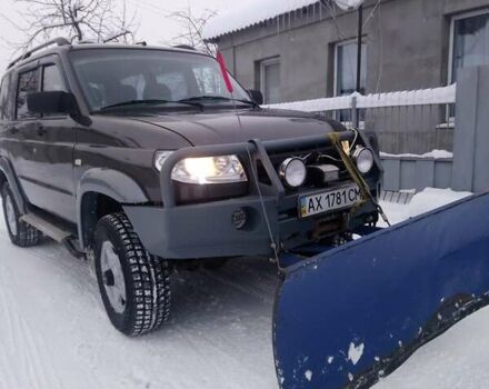 Серый УАЗ 3163, объемом двигателя 2.66 л и пробегом 128 тыс. км за 7000 $, фото 5 на Automoto.ua