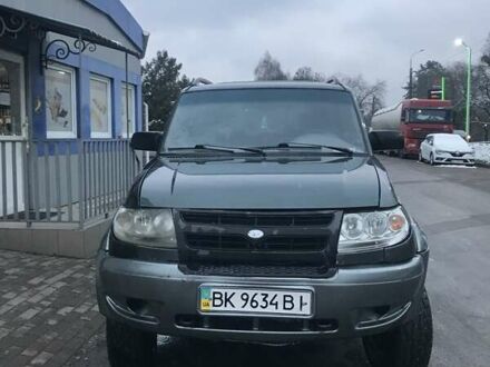 Зелений УАЗ 3163, об'ємом двигуна 2.69 л та пробігом 170 тис. км за 2900 $, фото 1 на Automoto.ua