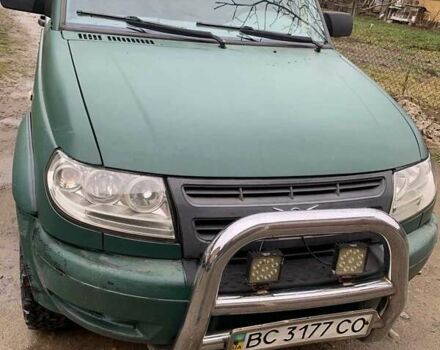 Зеленый УАЗ 3163, объемом двигателя 2.69 л и пробегом 200 тыс. км за 4200 $, фото 1 на Automoto.ua