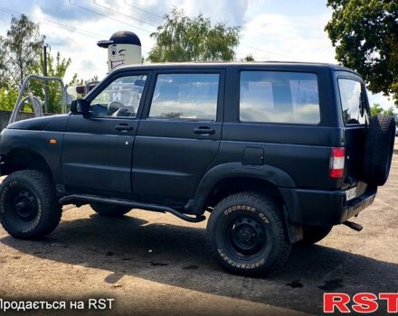 Черный УАЗ 3163 Patriot, объемом двигателя 2.8 л и пробегом 162 тыс. км за 2160 $, фото 2 на Automoto.ua