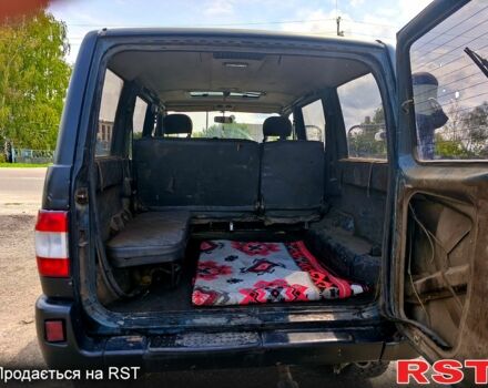 Черный УАЗ 3163 Patriot, объемом двигателя 2.8 л и пробегом 162 тыс. км за 2160 $, фото 11 на Automoto.ua