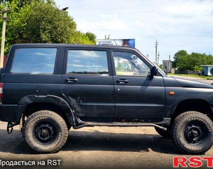 Черный УАЗ 3163 Patriot, объемом двигателя 2.8 л и пробегом 162 тыс. км за 2160 $, фото 3 на Automoto.ua