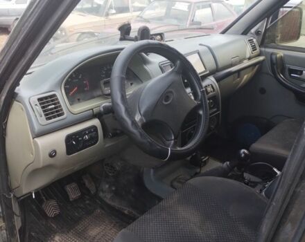 Черный УАЗ 3163 Patriot, объемом двигателя 2.7 л и пробегом 225 тыс. км за 5000 $, фото 7 на Automoto.ua