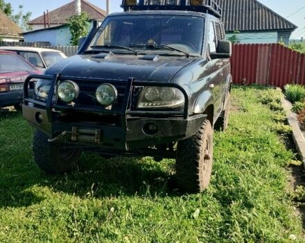 Черный УАЗ 3163 Patriot, объемом двигателя 2.7 л и пробегом 225 тыс. км за 5000 $, фото 3 на Automoto.ua