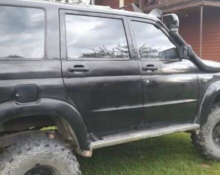 Черный УАЗ 3163 Patriot, объемом двигателя 2.69 л и пробегом 230 тыс. км за 4300 $, фото 6 на Automoto.ua