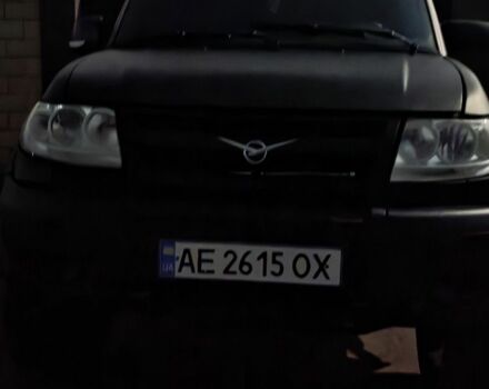 Чорний УАЗ 3163 Patriot, об'ємом двигуна 2.7 л та пробігом 147 тис. км за 6500 $, фото 2 на Automoto.ua