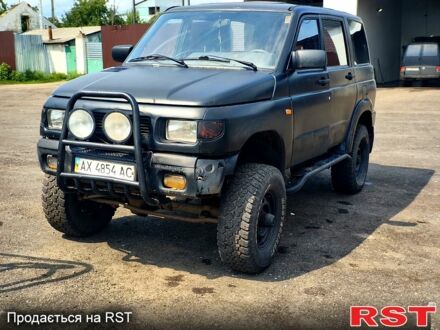 Чорний УАЗ 3163 Patriot, об'ємом двигуна 2.8 л та пробігом 162 тис. км за 2160 $, фото 1 на Automoto.ua