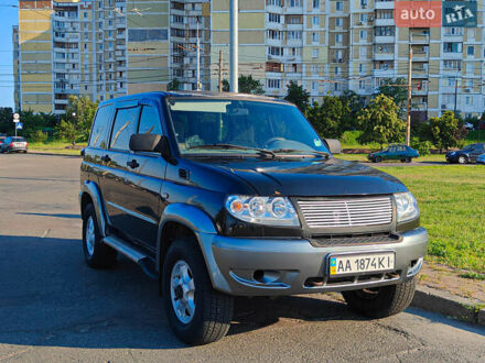 Чорний УАЗ 3163 Patriot, об'ємом двигуна 2.69 л та пробігом 187 тис. км за 3800 $, фото 1 на Automoto.ua