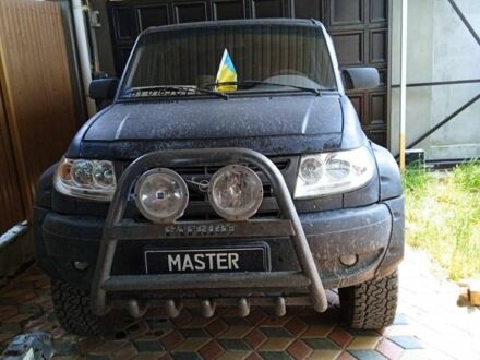 Черный УАЗ 3163 Patriot, объемом двигателя 2.7 л и пробегом 142 тыс. км за 4200 $, фото 1 на Automoto.ua