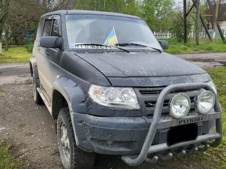 УАЗ 3163 Patriot 2006 у Херсоні на Automoto.ua Чорний УАЗ 3163 Patriot, об'ємом двигуна 2.69 л та пробігом 142 тис. км за 4700 $, фото 1 на Automoto.ua