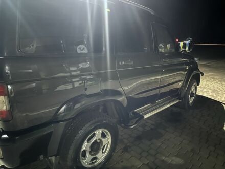 Черный УАЗ 3163 Patriot, объемом двигателя 2.7 л и пробегом 80 тыс. км за 3000 $, фото 1 на Automoto.ua