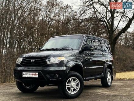 УАЗ 3163 Patriot 2015 у Хмельницькому на Automoto.ua Чорний УАЗ 3163 Patriot, об'ємом двигуна 2.69 л та пробігом 107 тис. км за 8999 $, фото 1 на Automoto.ua