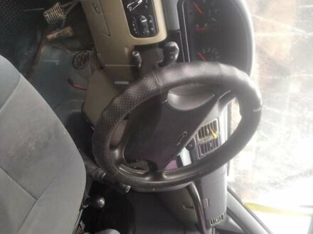 УАЗ 3163 Patriot 2006 у Верховине на Automoto.ua Фіолетовий УАЗ 3163 Patriot, об'ємом двигуна 2.69 л та пробігом 361 тис. км за 5200 $, фото 1 на Automoto.ua