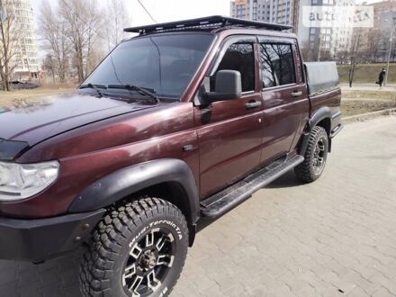 Красный УАЗ 3163 Patriot, объемом двигателя 2.69 л и пробегом 195 тыс. км за 8700 $, фото 1 на Automoto.ua