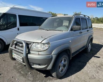 УАЗ 3163 Patriot 2006 в Покровск (Красноармейск) на Automoto.ua Серый УАЗ 3163 Patriot, объемом двигателя 2.69 л и пробегом 755 тыс. км за 3464 $, фото 1 на Automoto.ua