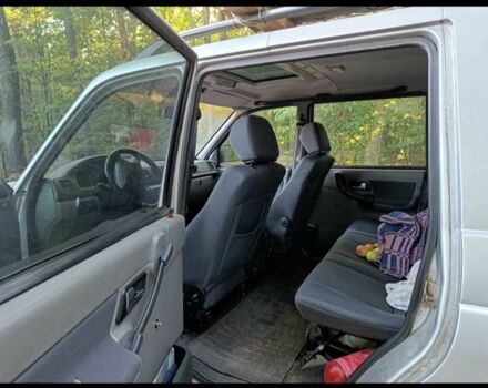 Серый УАЗ 3163 Patriot, объемом двигателя 2.7 л и пробегом 300 тыс. км за 4000 $, фото 3 на Automoto.ua