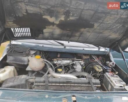 Зеленый УАЗ 3163 Patriot, объемом двигателя 2.8 л и пробегом 60 тыс. км за 5900 $, фото 12 на Automoto.ua