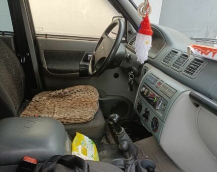 УАЗ 3163 Patriot 2009 в Харькове на Automoto.ua Зеленый УАЗ 3163 Patriot, объемом двигателя 3 л и пробегом 180 тыс. км за 3800 $, фото 5 на Automoto.ua