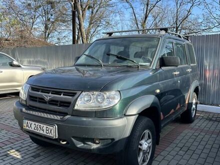 Зеленый УАЗ 3163 Patriot, объемом двигателя 2.69 л и пробегом 100 тыс. км за 6000 $, фото 1 на Automoto.ua