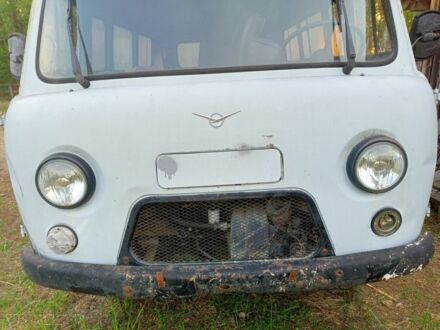 УАЗ 3303 2000 в Дубровице на Automoto.ua Белый УАЗ 3303, объемом двигателя 2 л и пробегом 51 тыс. км за 850 $, фото 1 на Automoto.ua