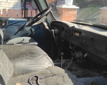 УАЗ 3303 2000 в Шостке на Automoto.ua Серый УАЗ 3303, объемом двигателя 0 л и пробегом 90 тыс. км за 1600 $, фото 3 на Automoto.ua