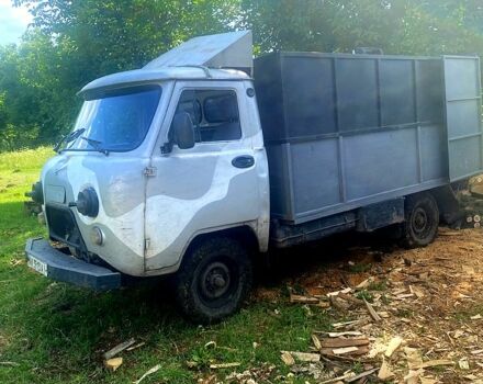 Серый УАЗ 3303, объемом двигателя 3 л и пробегом 220 тыс. км за 4100 $, фото 1 на Automoto.ua