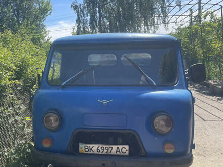 Синий УАЗ 3303, объемом двигателя 2.45 л и пробегом 20 тыс. км за 2700 $, фото 1 на Automoto.ua