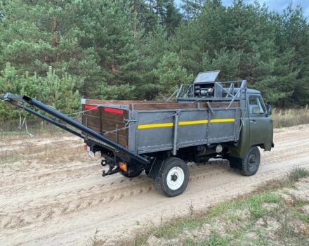 Зелений УАЗ 3303, об'ємом двигуна 2.4 л та пробігом 100 тис. км за 2450 $, фото 3 на Automoto.ua
