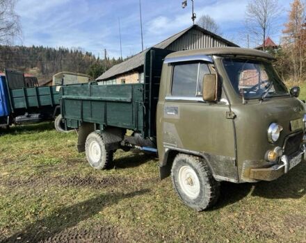 Зеленый УАЗ 3303, объемом двигателя 2.4 л и пробегом 180 тыс. км за 2750 $, фото 2 на Automoto.ua