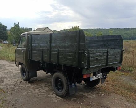 Зелений УАЗ 3303, об'ємом двигуна 2.4 л та пробігом 98 тис. км за 2500 $, фото 3 на Automoto.ua