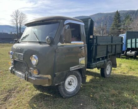 Зеленый УАЗ 3303, объемом двигателя 2.4 л и пробегом 180 тыс. км за 2750 $, фото 1 на Automoto.ua